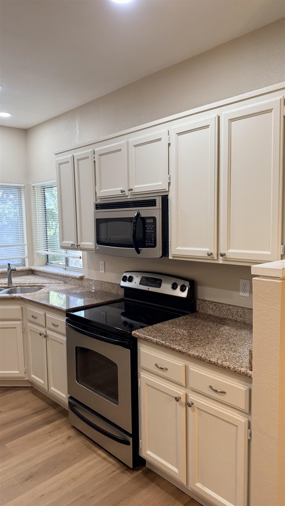 103 103 Tuscany Court