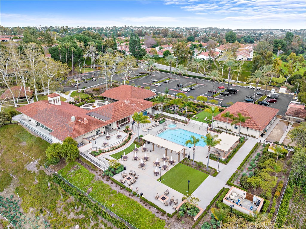 Casta Del Sol - Carmel (CR) - Residential