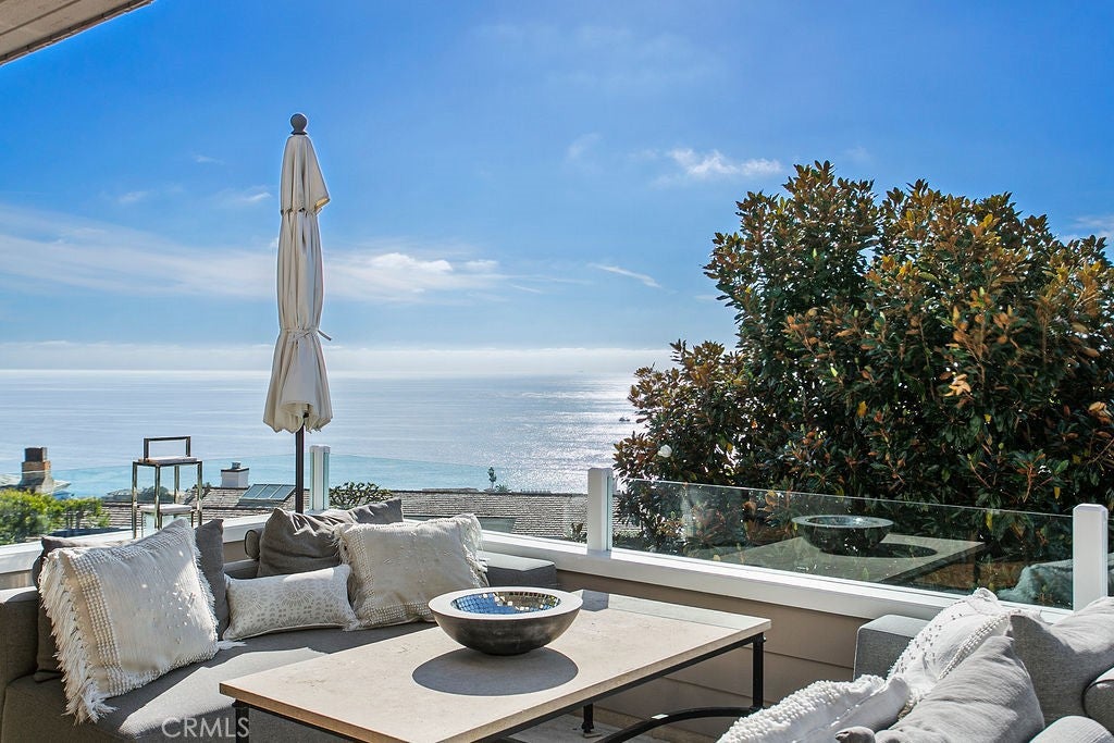 1010 EMERALD BAY, Laguna Beach CA 92651 - Photo 8