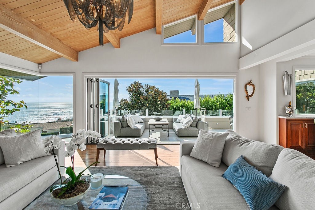 1010 EMERALD BAY, Laguna Beach CA 92651 - Photo 6