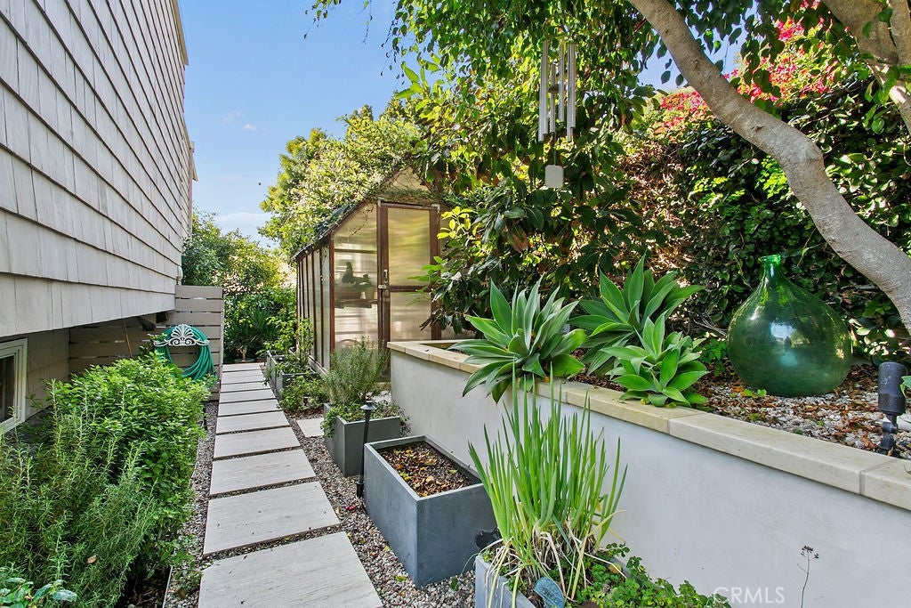1010 EMERALD BAY, Laguna Beach CA 92651 - Photo 63