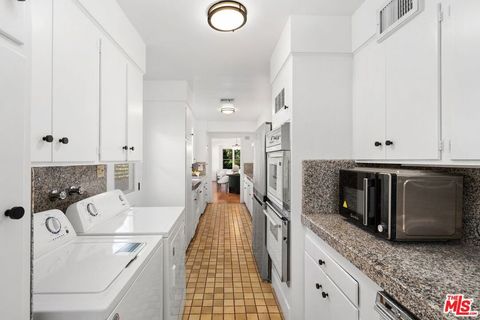 Tiny photo for 159 Granville Avenue, Los Angeles, CA 90049 (MLS # 25615833)