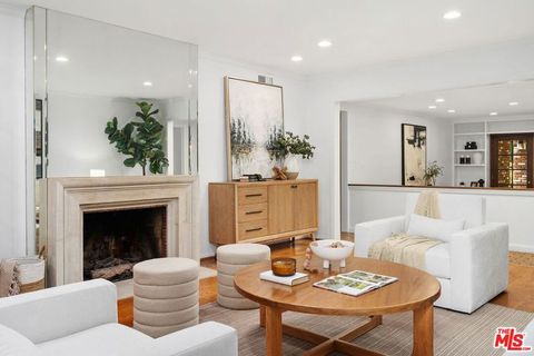 Tiny photo for 159 Granville Avenue, Los Angeles, CA 90049 (MLS # 25615833)