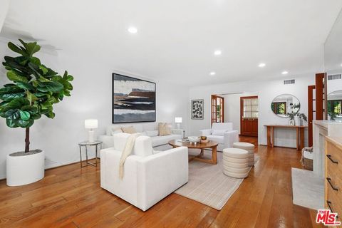 Tiny photo for 159 Granville Avenue, Los Angeles, CA 90049 (MLS # 25615833)