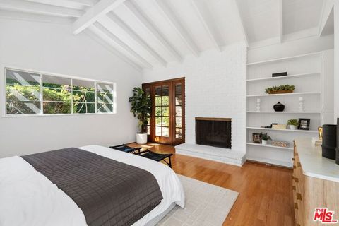 Tiny photo for 159 Granville Avenue, Los Angeles, CA 90049 (MLS # 25615833)