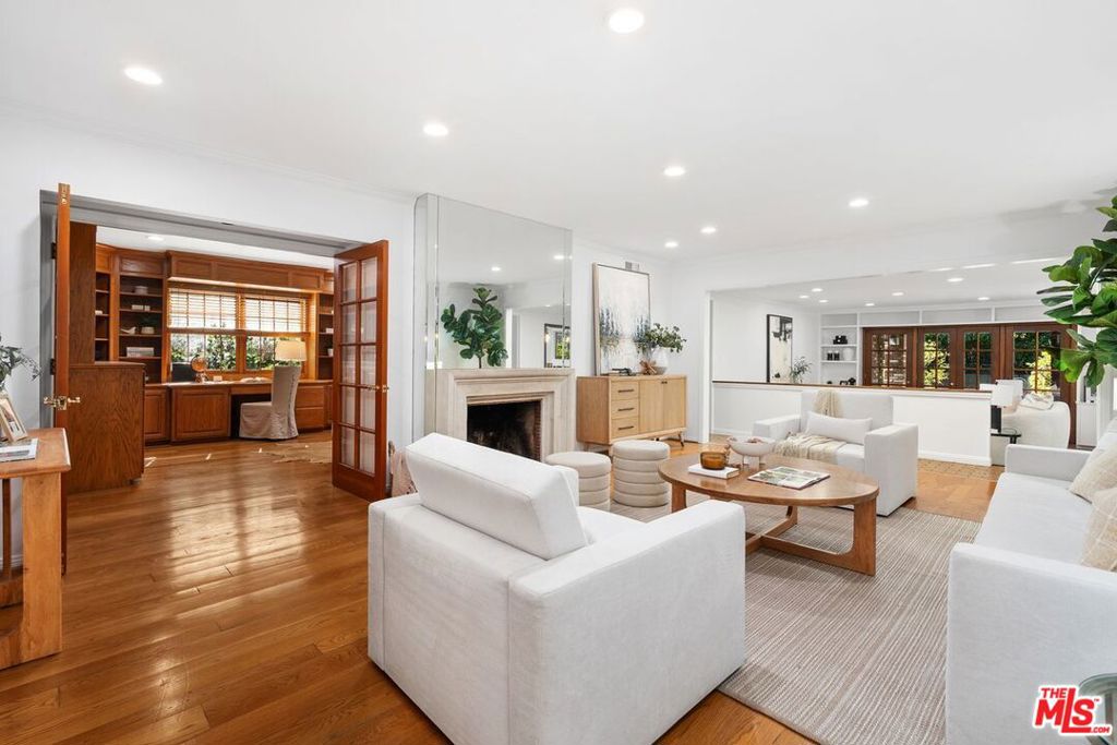 Properties 2 159 Granville Avenue