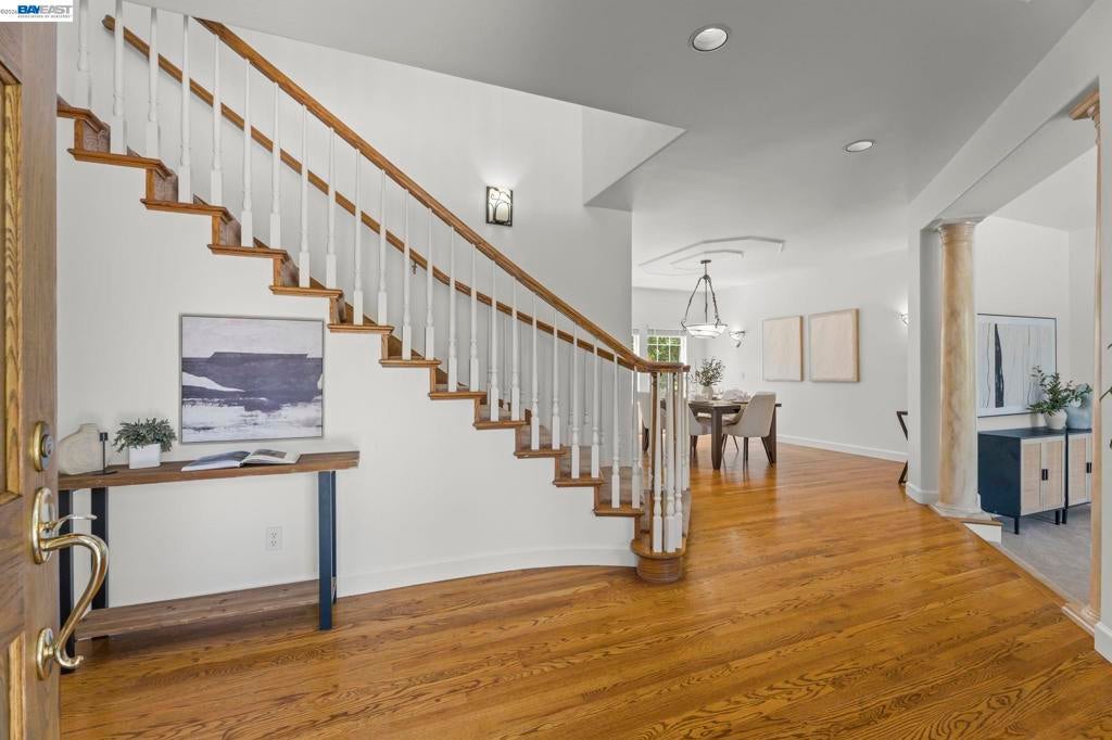 313 Diamond Ct