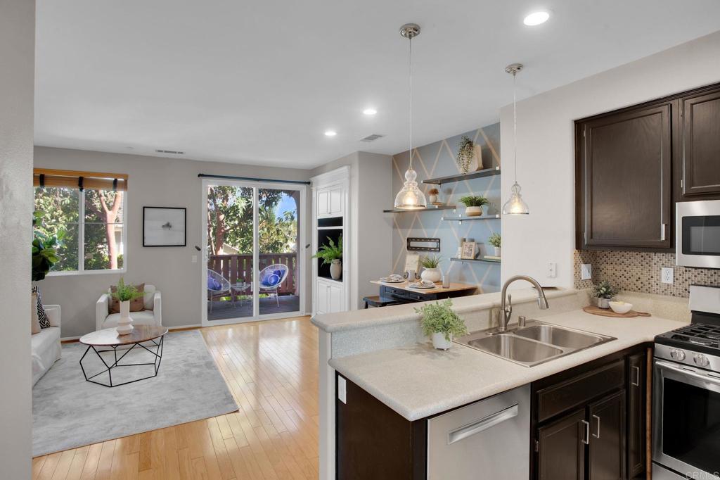 6068 Paseo Salinero