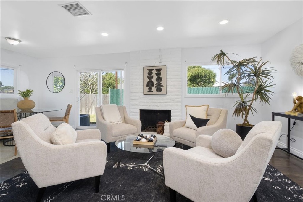 2535 Balfour