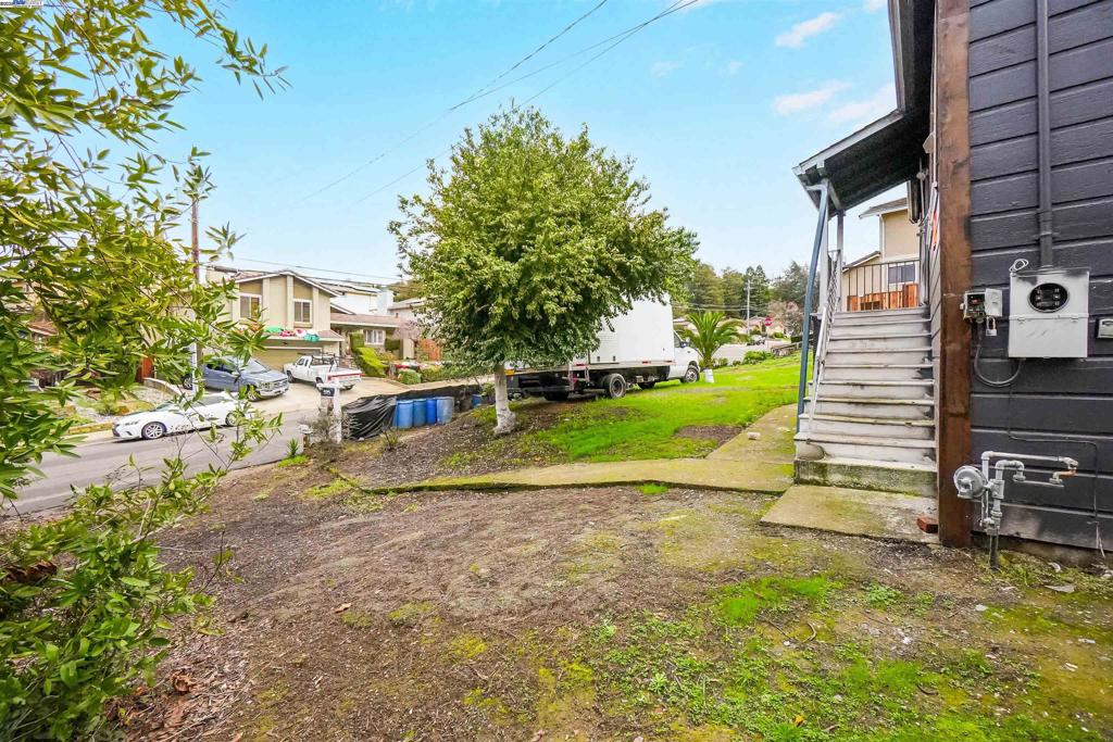 HIGHLANDS - Residential