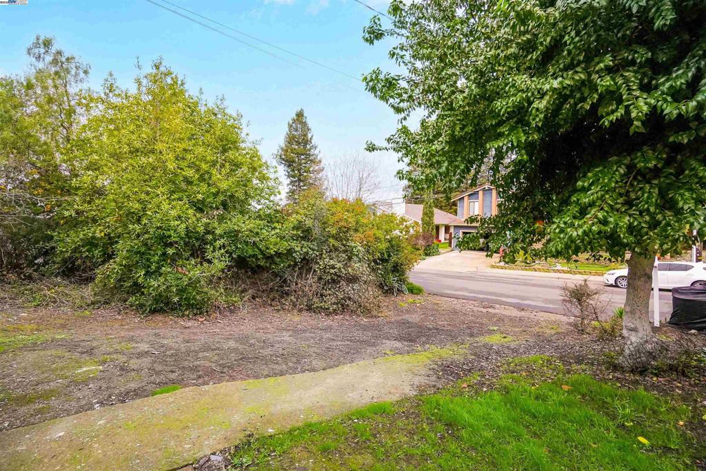 HIGHLANDS - Residential