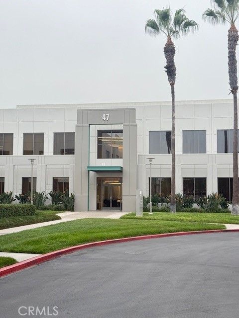 Photo of 47 Discovery, Irvine, CA 92618 (MLS # WS25225217) Photo of 47 Discovery, Irvine, CA 92618 (MLS # WS25225217)