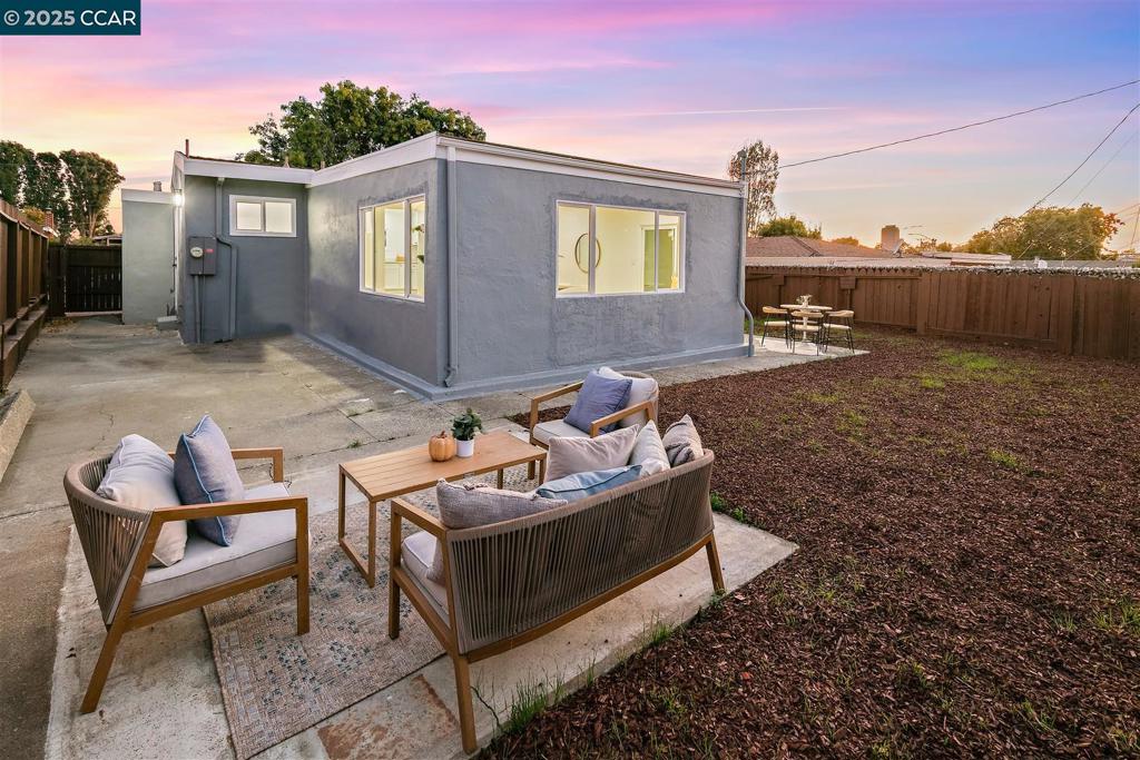 HILLTOP/FAIRMEDE - Residential