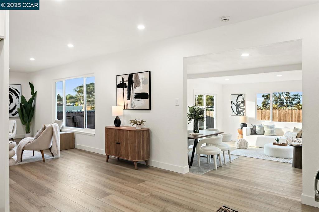 HILLTOP/FAIRMEDE - Residential