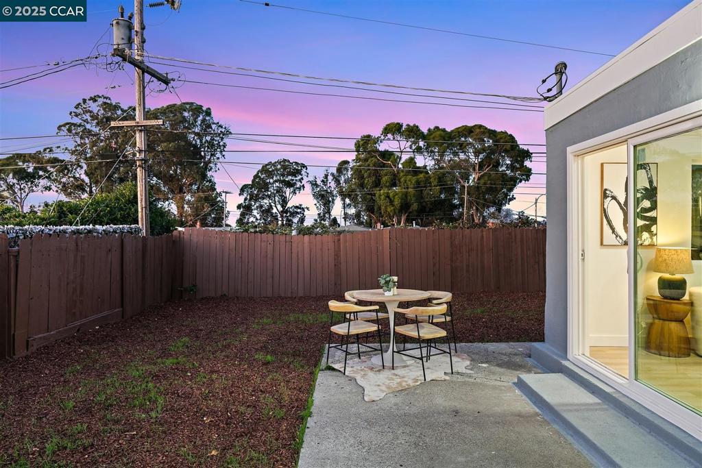 HILLTOP/FAIRMEDE - Residential