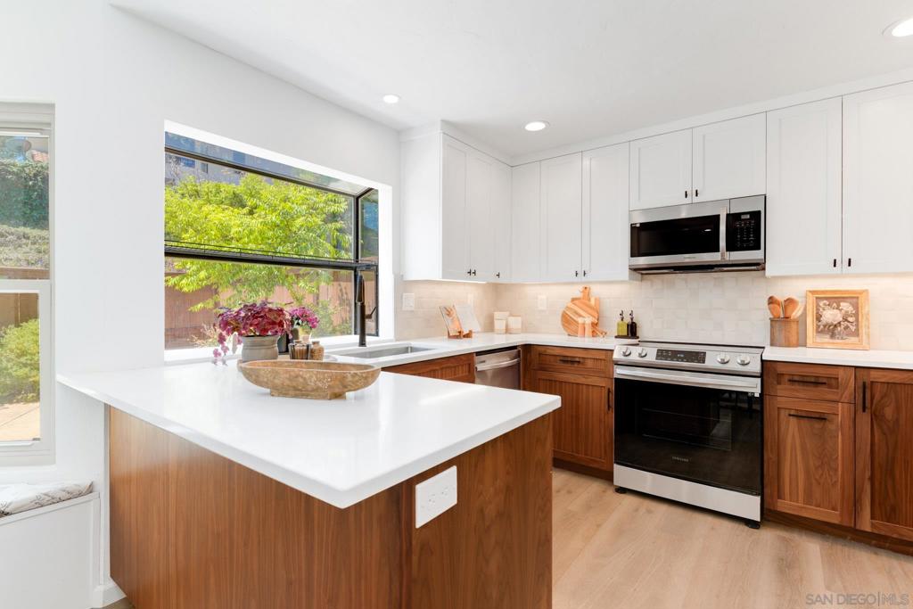 Encinitas - Residential Lease