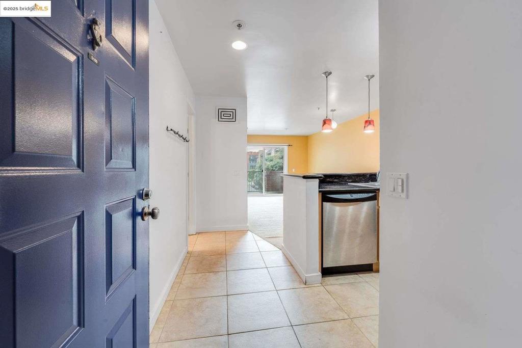 6400 Christie AVE 5109