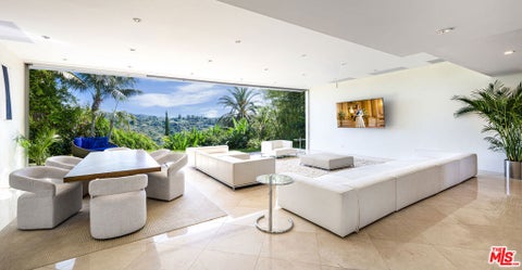 Photo of 1466 N BEL AIR Road, Los Angeles, CA 90077 (MLS # 26943907)