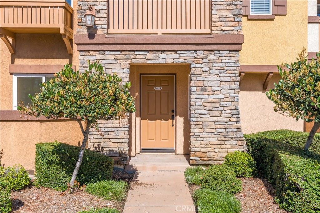 Photo of 501 N Lark Ellen Avenue #B, Covina, CA 91722 (MLS # CV26038183)