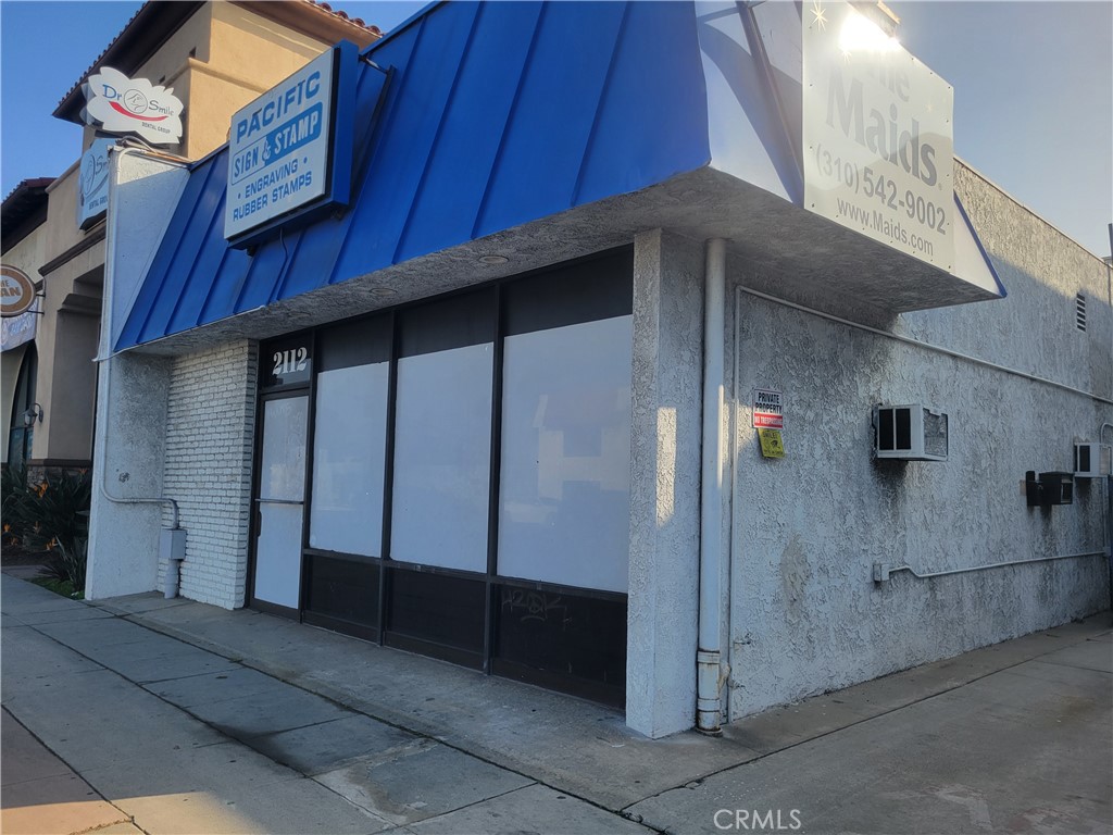 2112 Pacific Coast Highway