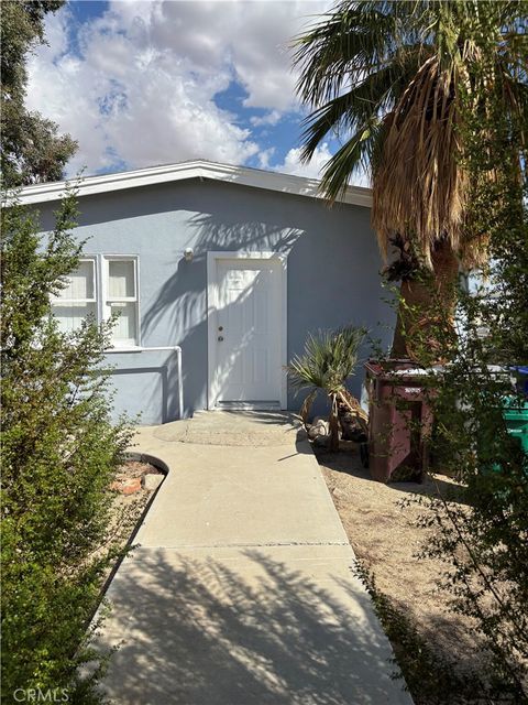 Photo of 6667 Desert Queen Avenue, 29 Palms, CA 92277 (MLS # JT25176538) Photo of 6667 Desert Queen Avenue, 29 Palms, CA 92277 (MLS # JT25176538)