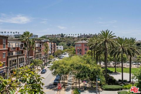 Photo of 12975 Agustin Place #312, Playa Vista, CA 90094 (MLS # 26843089)