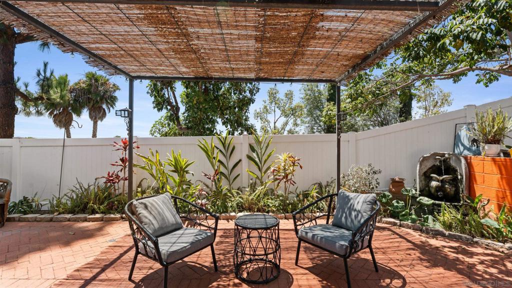 Paradise Hills - Residential