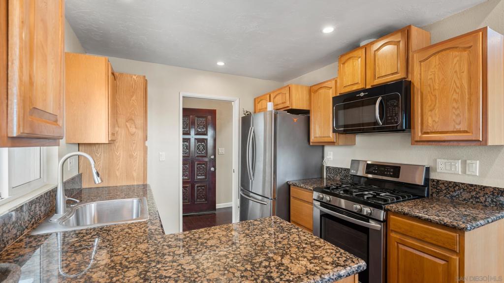 Paradise Hills - Residential