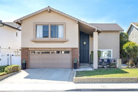 14121 Uxbridge Street Westminster CA 92683