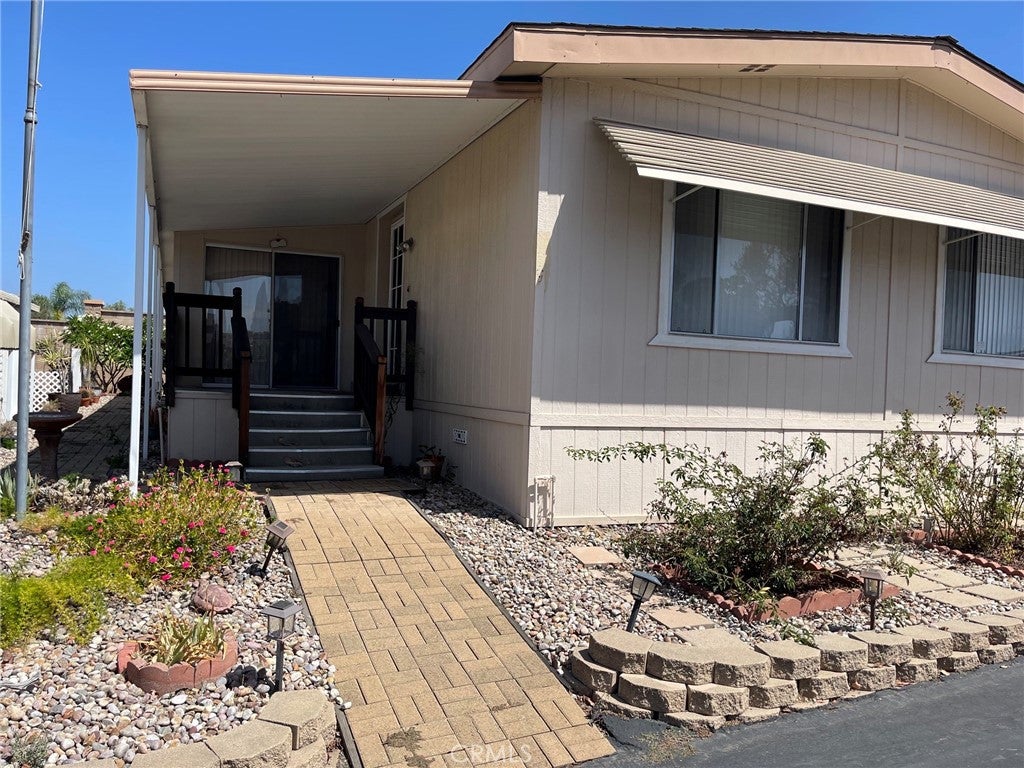 1219 E Barham 2