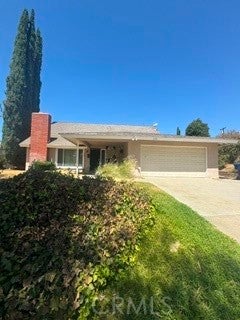 Photo of 3205 Celeste DR, Riverside, CA 92507 (MLS # CV26190536)