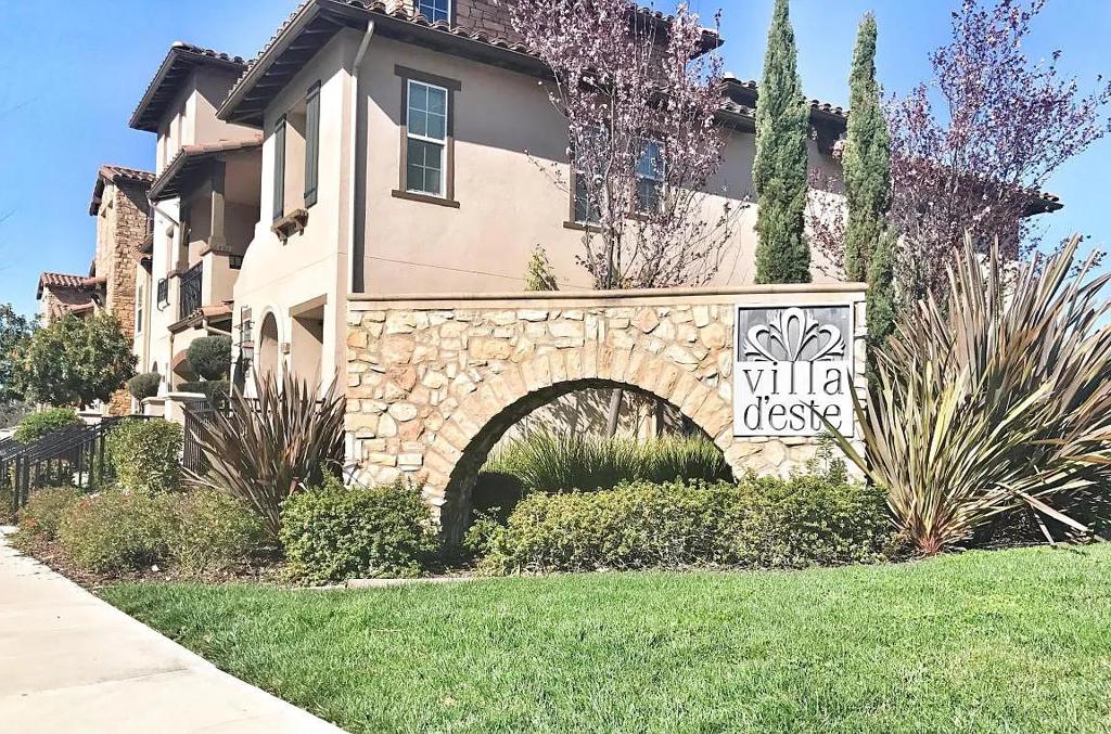 If you are looking to call the Ardenwood area of Fremont your home, we invite you to consider this 3 bedroom, 3.5 bathroom home. A welcoming community in a beautiful setting. This home features a gourmet kitchen with stainless steel appliances and granite counter tops. Open layout family room and dining area maximize functionality and provide a perfect space for entertaining and everyday living. Located within the excellent Fremont School District. Award winning schools- Ardenwood Elementary, Thornton Middle, and American High School. Experience the opportunities of life conveniently located near the heart of Silicon Valley. Easy access to all amenities including shopping, freeways, parks, and top Silicon Valley companies. Love where you live! Tenants are responsible for utilities. This includes water, electricity, and gas. Not available for move in until after August 31st, 2025.