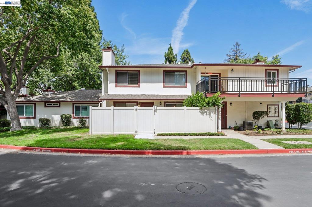 2537 Blue Rock Ct CT