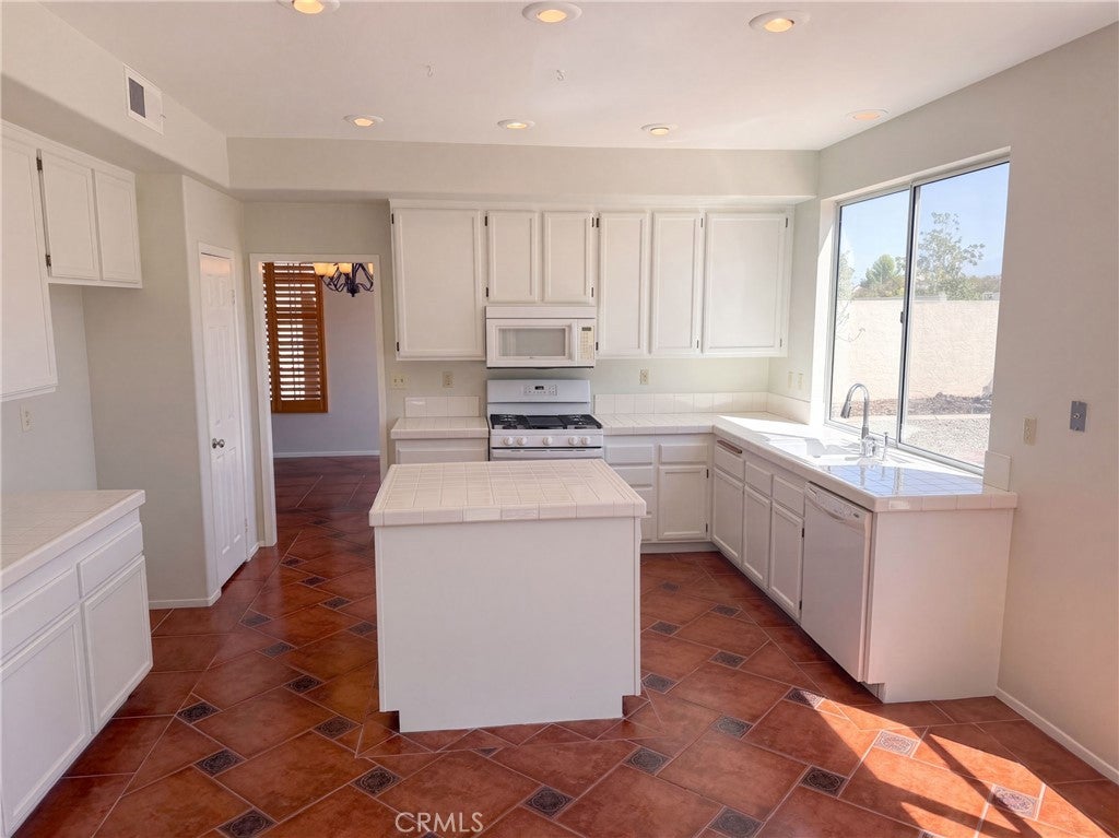 8932 Mesa Oak
