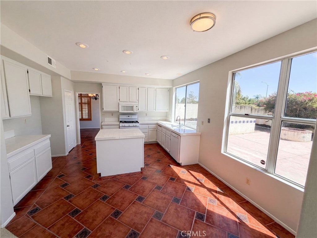 8932 Mesa Oak