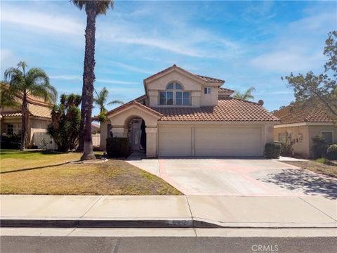 Photo of 8932 Mesa Oak DR, Riverside, CA 92508 (MLS # IV26201754)