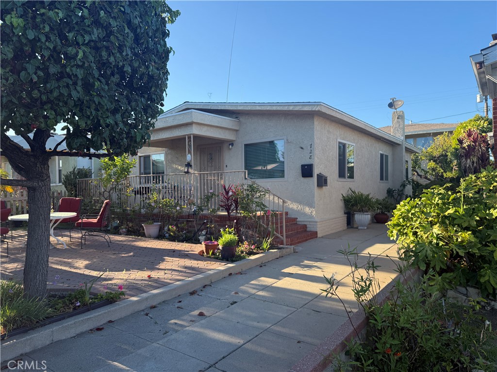OWNERS ARE WILLING TO CONTRIBUTE $$$ TOWARDS RELOCATION ASSISTANCE OR CASH FOR KEYS TO VACATE ONE UNIT FOR AN OWNER OCCUPANT!!! TWO SEPARATE HOMES ON ONE LOT. IN THE FRONT OF THE PROPERTY IS A SPACIOUS 2 BEDROOM 1 BATH HOME WITH A PRIVATE FENCE PATIO. PERFECT FOR ENJOYING A SUNDAY BREAKFAST. AS YOU ENTER THE FRONT HOME FROM THE LARGE FRONT PORCH AND PATIO AREA, YOU WILL FIND A LARGE LIVING ROOM AND DINING ROOM COMMON IN THE 1930'S. THERE IS A LARGE KITCHEN WITH PLENTY OF TILE COUNTER WORK SPACE. BOTH OF THE BEDROOMS ARE GENEROUS SIZE. IN BETWEEN THE BEDROOMS IS A LARGE BATHROOM. AS YOU EXIT INTO THE REAR PATIO AREA THIS HOME HAS A LARGE REAR LAUNDRY ROOM SUITABLE FOR SIDE BY SIDE WASHER AND DRYER. THESE TENANTS HAVE LIVED IN THIS HOME FOR MANY YEARS AND ARE GREAT HOUSE KEEPERS. THE REAR BUILDING HAS 3 SEPARATE ENCLOSED GARAGES. ABOVE THE GARAGES IS A SPACIOUS COMPLETELY REMODELED 2 BEDROOM 1 BATH HOME. THE KITCHEN AND THE BATHROOM IN THIS UNIT WERE COMPLETELY REDONE LESS THAN 10 YEARS AGO. THE OCCUPANTS OF THIS UNIT ARE OUTSTANDING HOUSEKEEPERS AND GREAT TENANTS AS WELL. THIS PROPERTY IS UNIQUE WITH ITS PRIVATE FRONT AND REAR PATIOS, OFFERING EACH OF THE OCCUPANTS A PRIVATE YARD. THIS PROPERTY IS IDEAL FOR AN OWNER OCCUPANT. IT GENERATES ADDITIONAL MONTHLY INCOME TO ASSIST WITH THE MORTGAGE PAYMENT AND PROPERTY TAXES. PRICE AGRESSIVELY FOR A QUICK SALE. HURRY, THIS ONE WON'T LAST.