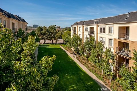 Photo of 2336 Watermarke Pl, Irvine, CA 92612 (MLS # OC26007323)