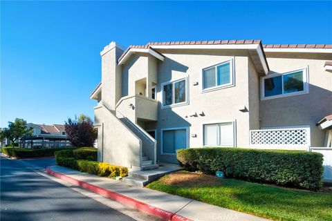 36 Greenmoor Irvine CA 92614