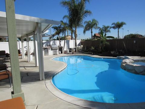 7420 Valley Meadow Avenue Eastvale CA 92880