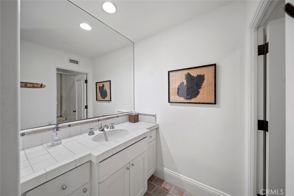 Emerald Bay (EB) - Residential Lease