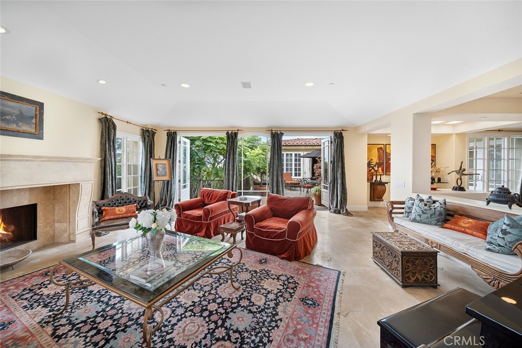 Emerald Bay (EB) - Residential Lease