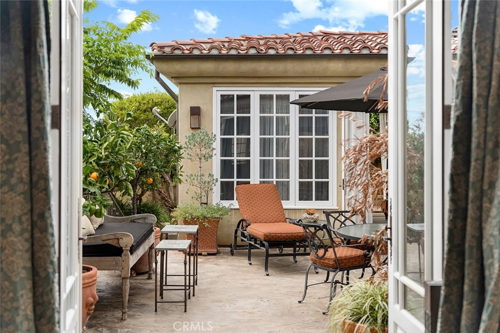 Emerald Bay (EB) - Residential Lease