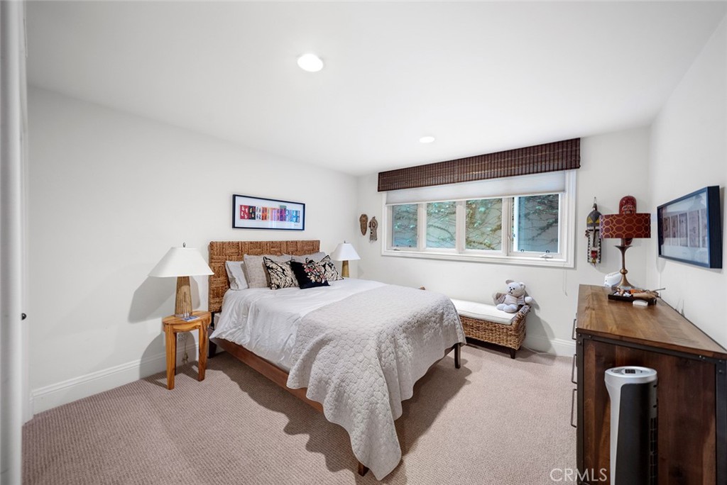 Emerald Bay (EB) - Residential Lease