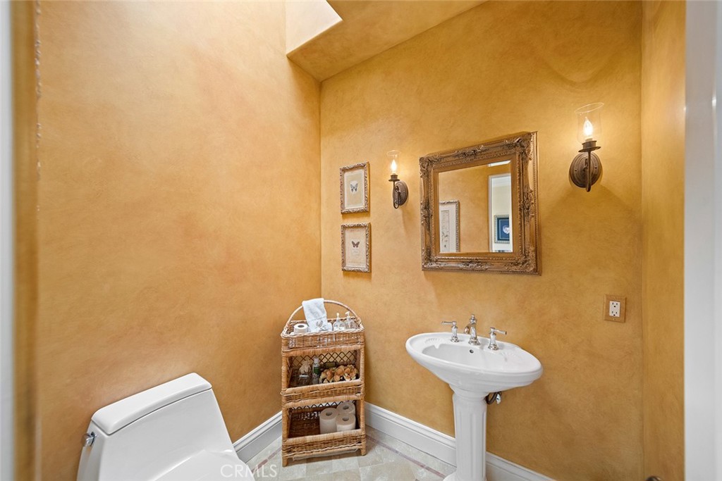 Emerald Bay (EB) - Residential Lease