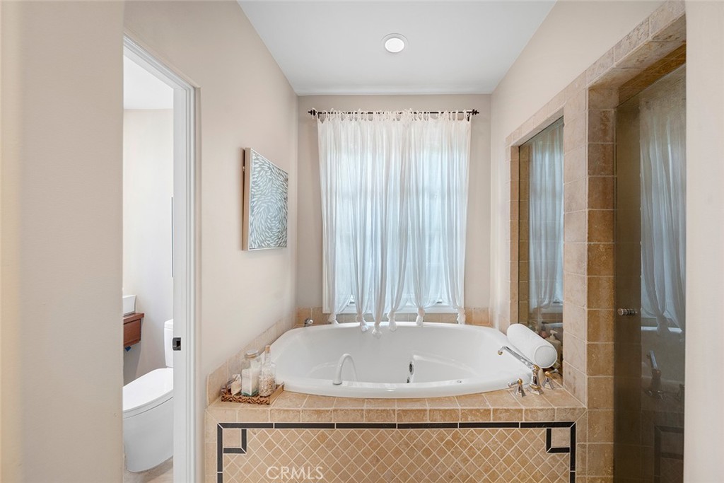 Emerald Bay (EB) - Residential Lease