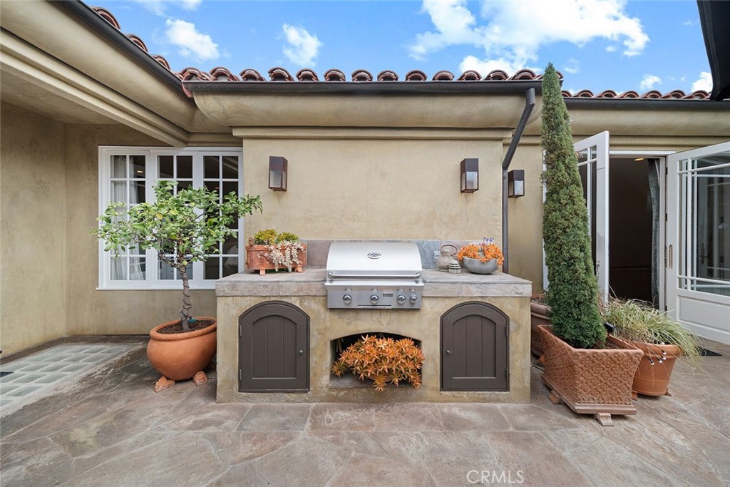 Emerald Bay (EB) - Residential Lease