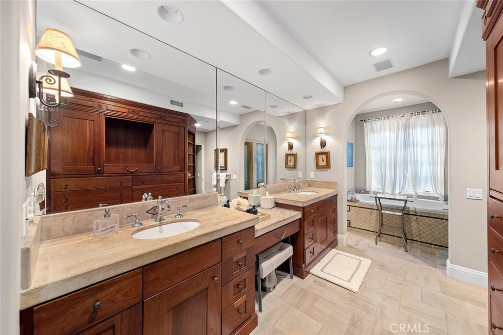 Emerald Bay (EB) - Residential Lease