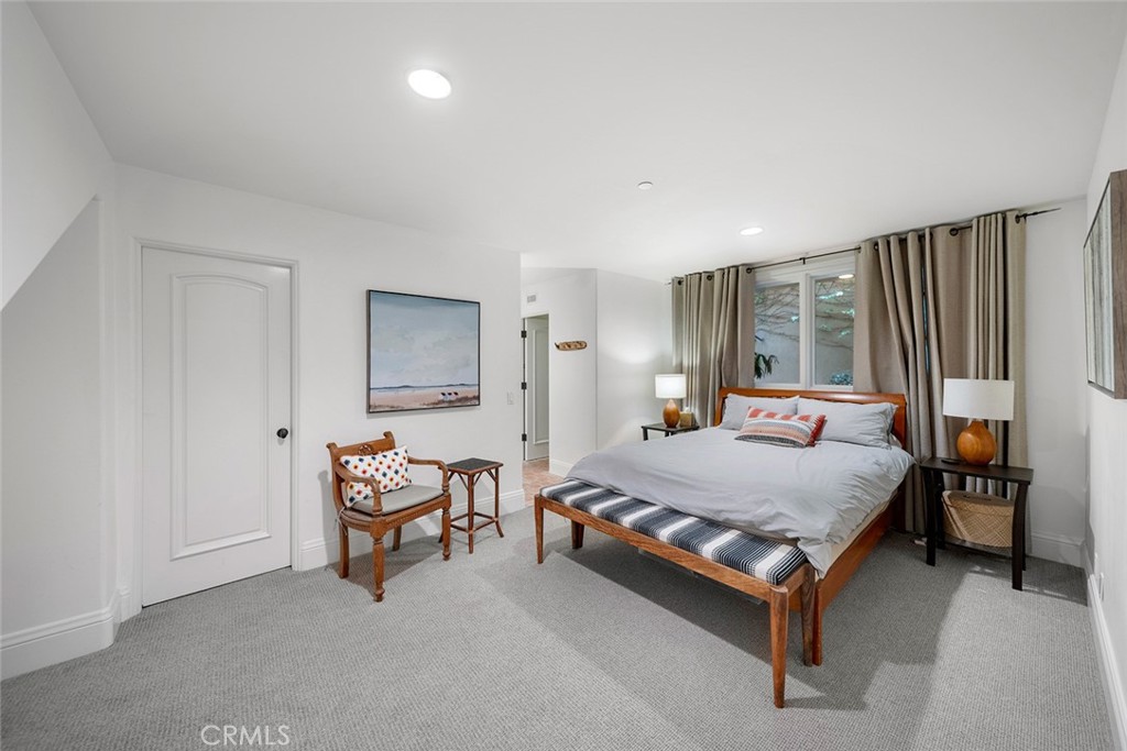 Emerald Bay (EB) - Residential Lease