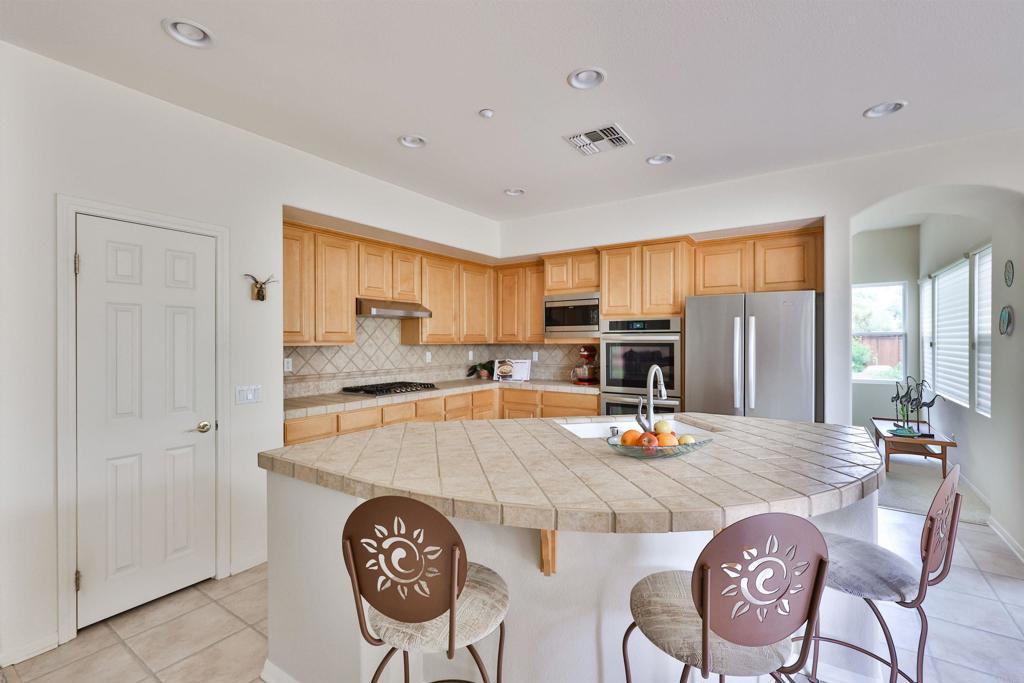 1752 Russet Leaf Ct